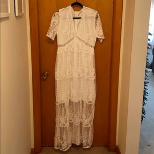 White lace maxi dress